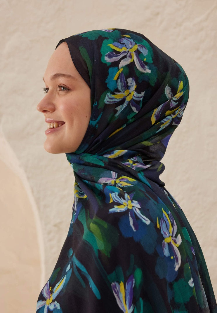 ESTELLE PATTERNED RAMI HIJAB NAVY BLUE