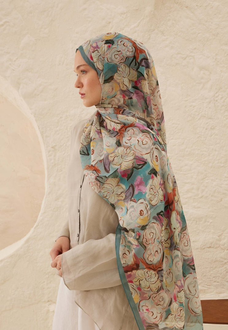 LINDA PATTERN RAMI HIJAB INDIGO
