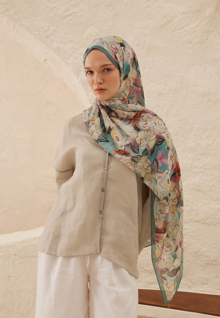 LINDA PATTERN RAMI HIJAB INDIGO