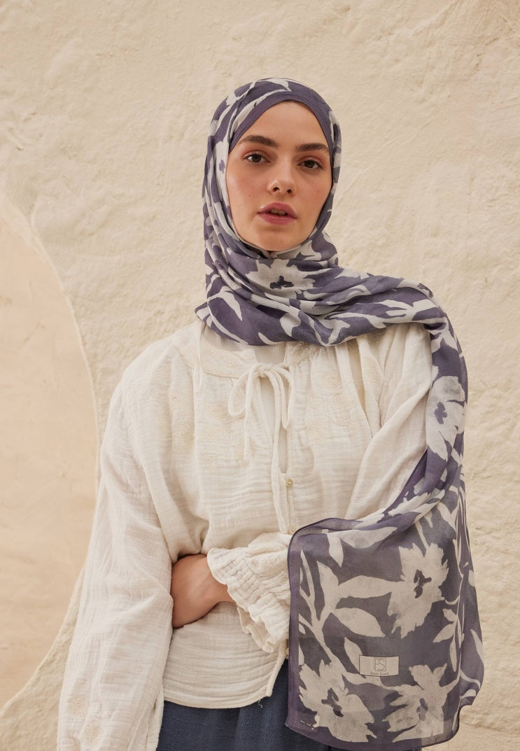 PETUNIA PATTERNED RAMI HIJAB INDIGO