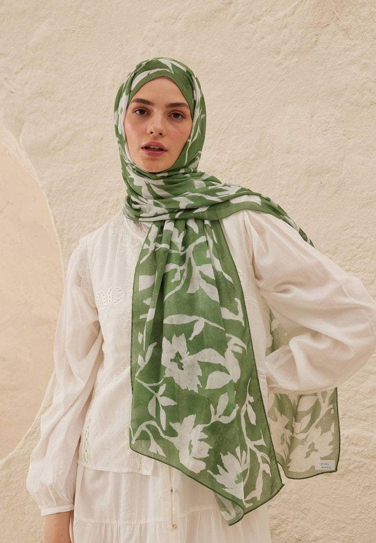 PETUNIA PATTERN RAMI HIJAB LEAF