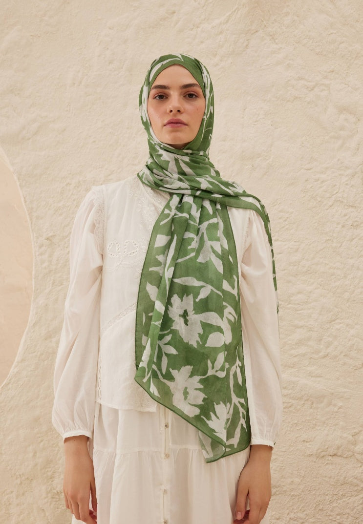 PETUNIA PATTERN RAMI HIJAB LEAF