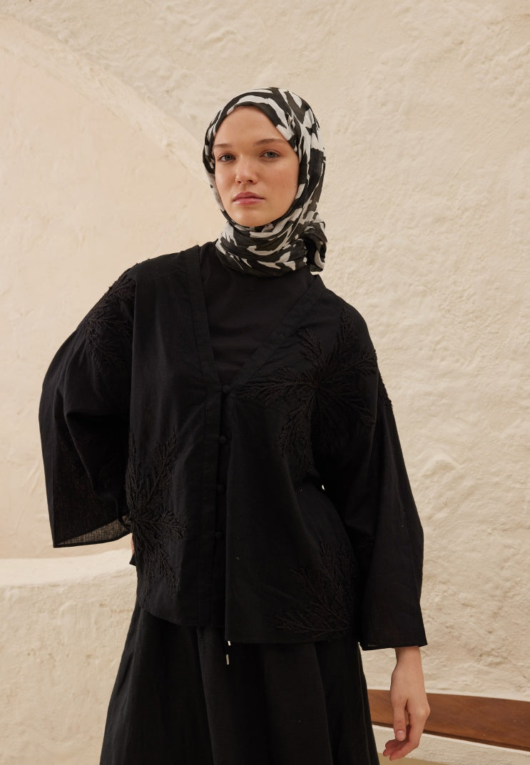PETUNIA PATTERN RAMI HIJAB BLACK
