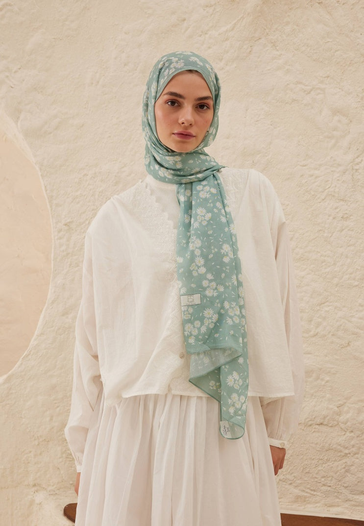 DAISY PATTERNED RAMI HIJAB BLUE