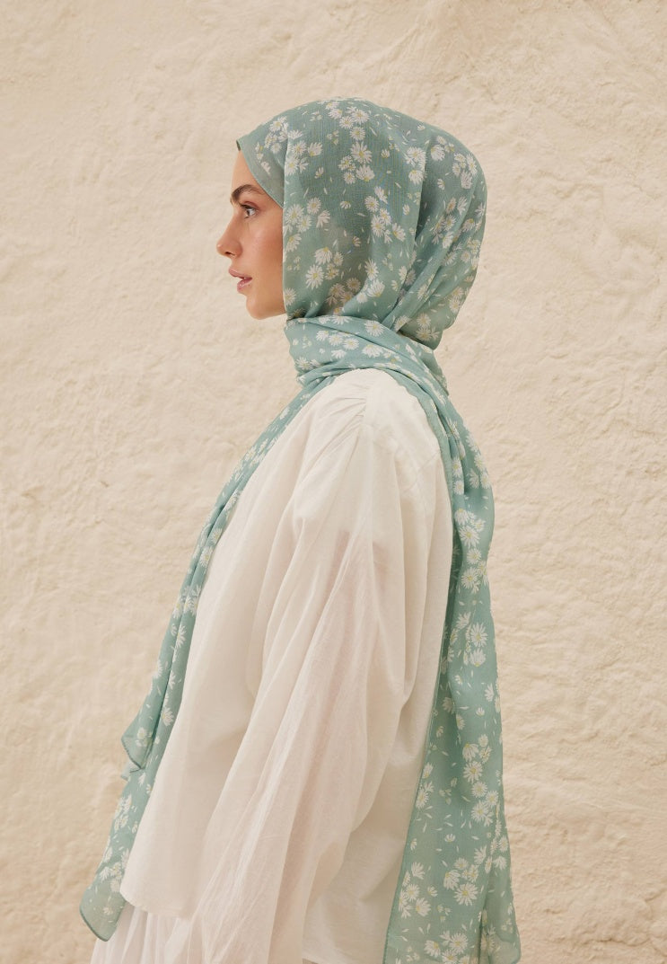 DAISY PATTERNED RAMI HIJAB BLUE