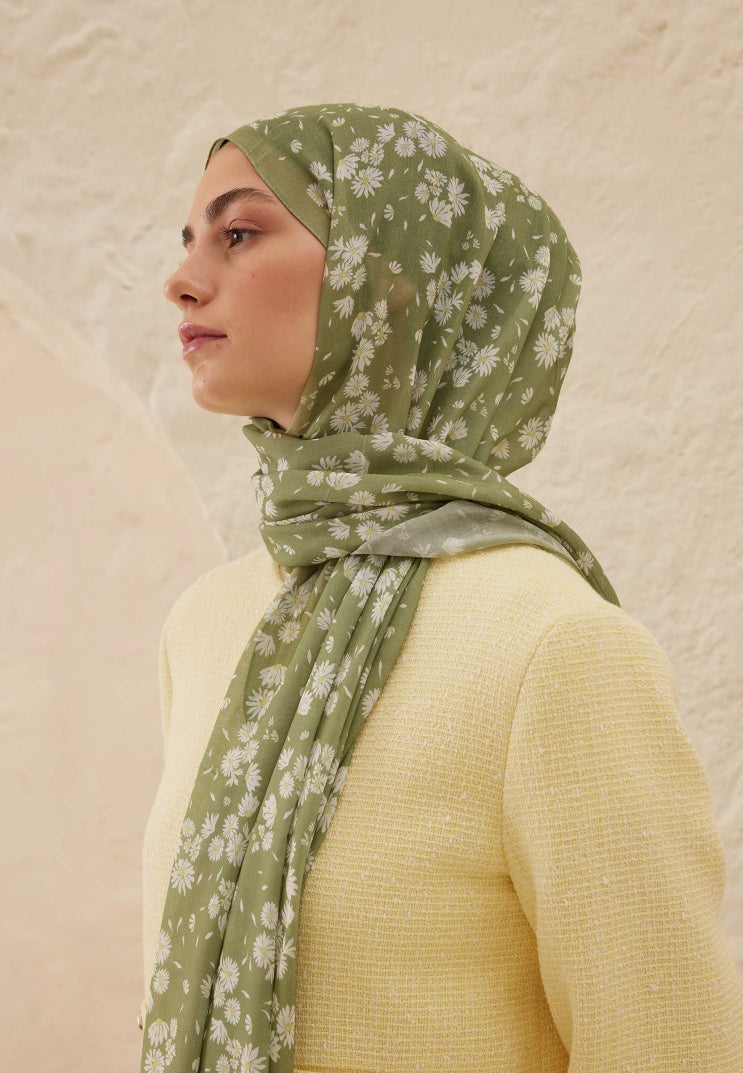 DAISY PATTERN RAMI HIJAB KHAKI