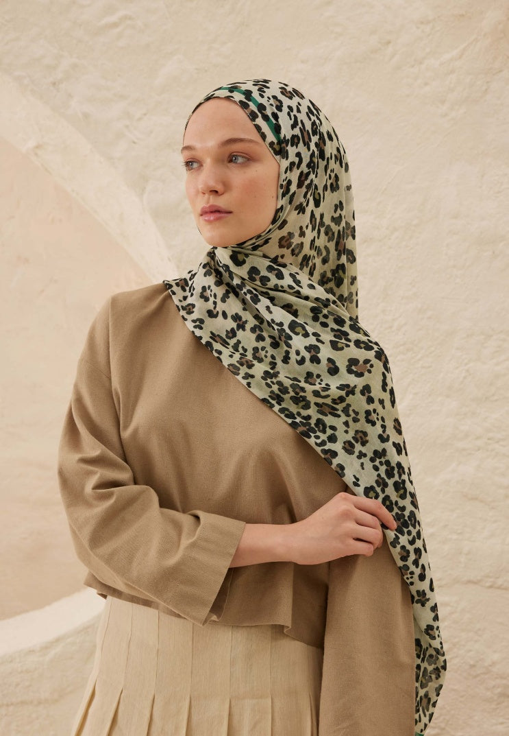 LEOPARD PATTERN RAMI HIJAB SOFT GREEN