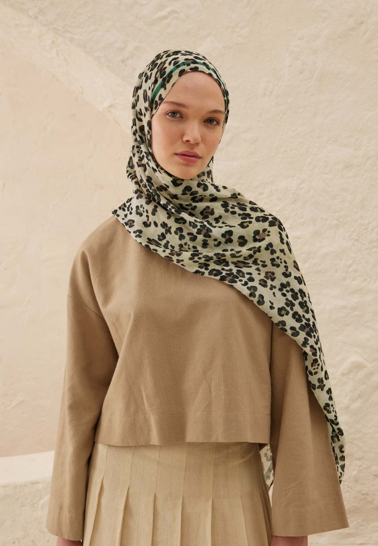 LEOPARD PATTERN RAMI HIJAB SOFT GREEN