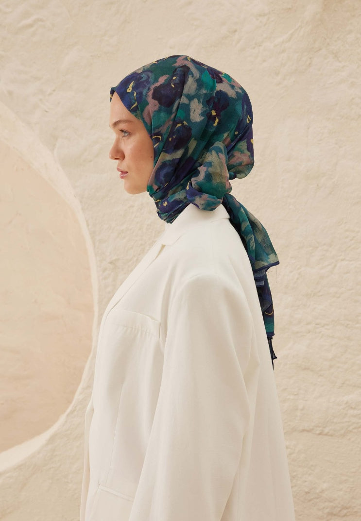 HOPE PATTERN RAMI HIJAB BLUE