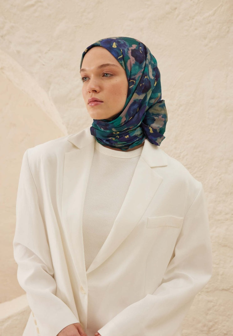 HOPE PATTERN RAMI HIJAB BLUE