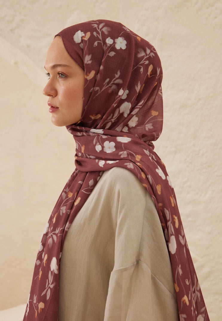SOFT FLOWERS PATTERN RAMI HIJAB TREE BARK
