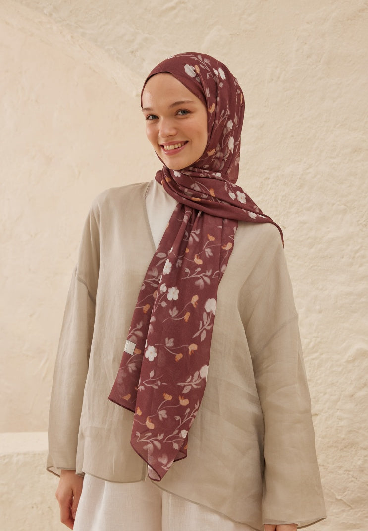 SOFT FLOWERS PATTERN RAMI HIJAB TREE BARK