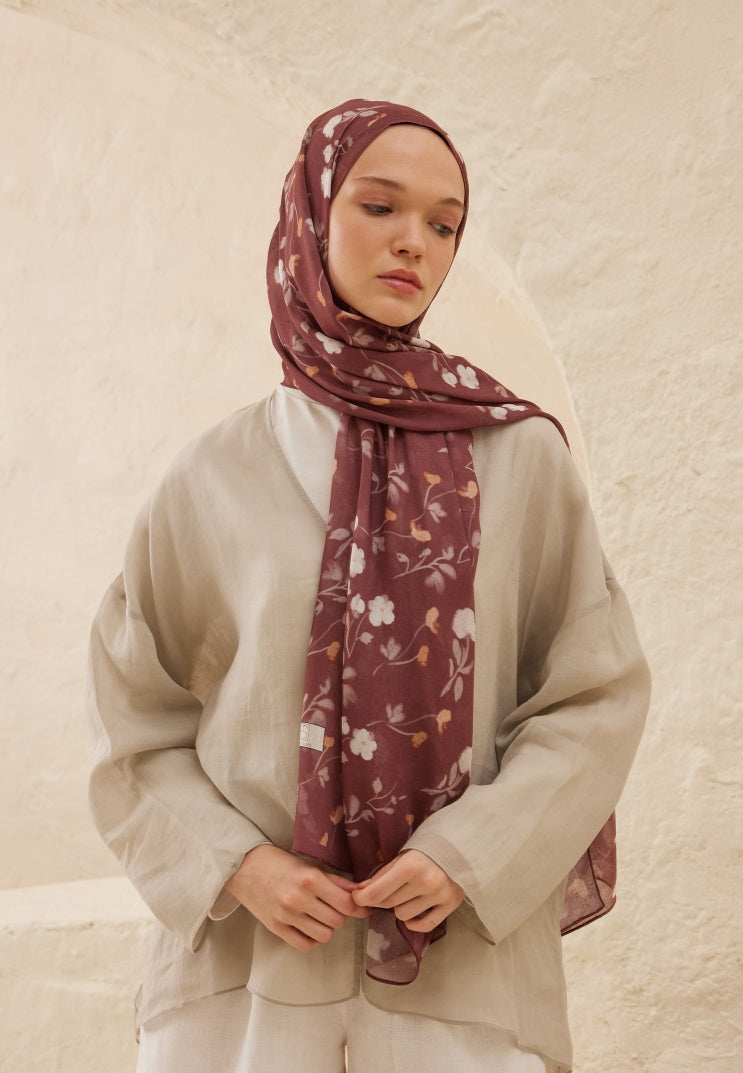 SOFT FLOWERS PATTERN RAMI HIJAB TREE BARK