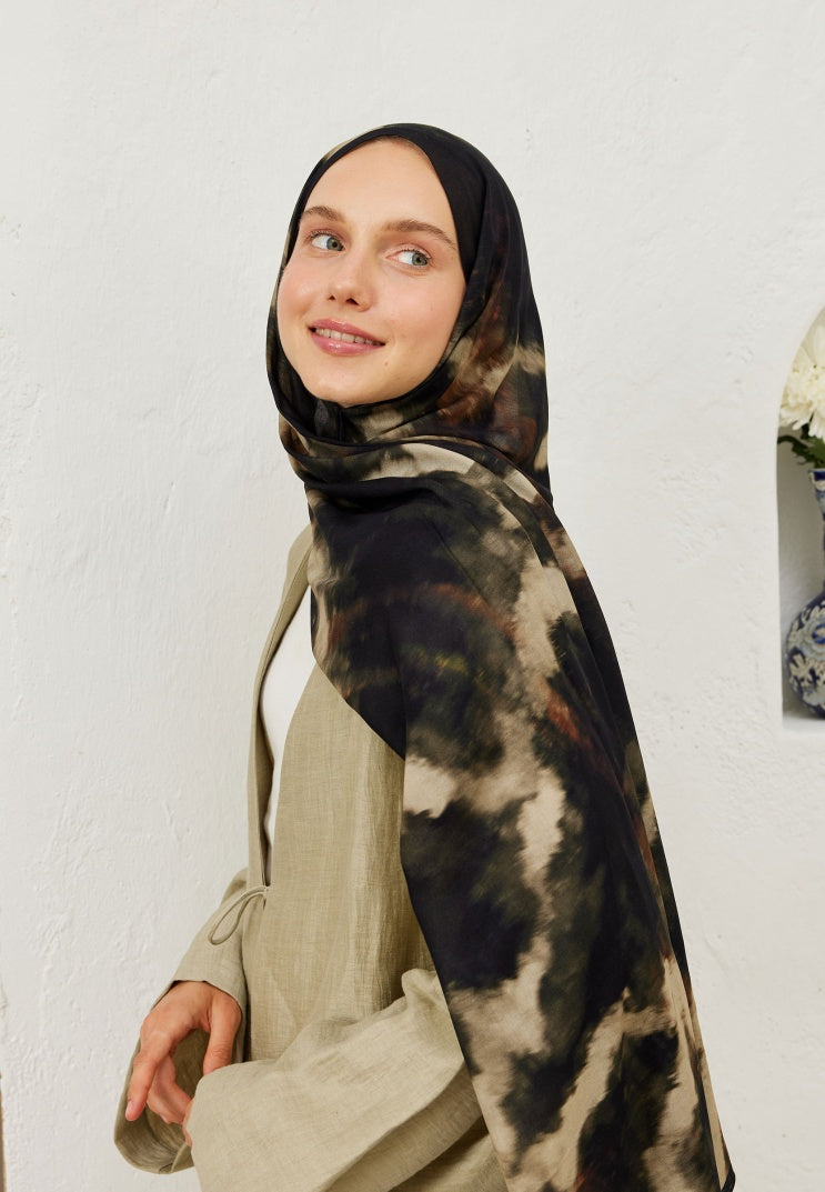 BATIK PATTERN RAMI HIJAB BLACK