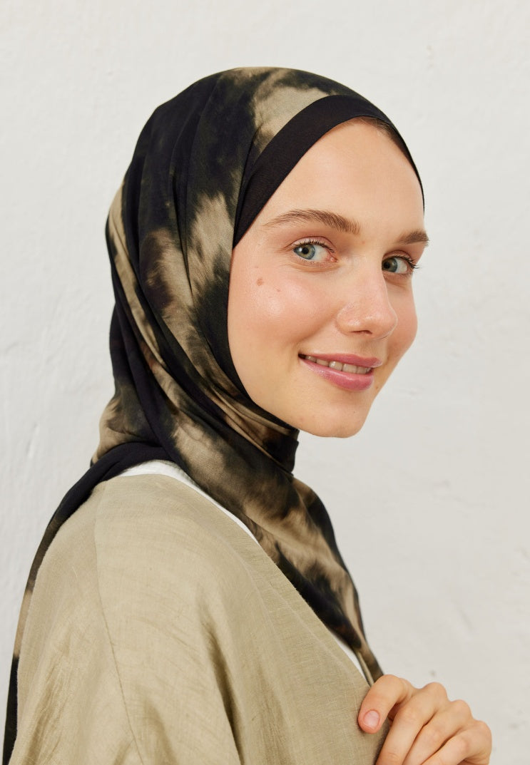 BATIK PATTERN RAMI HIJAB BLACK