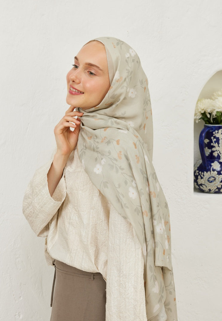 SOFT FLOWERS PATTERN RAMI HIJAB STONE