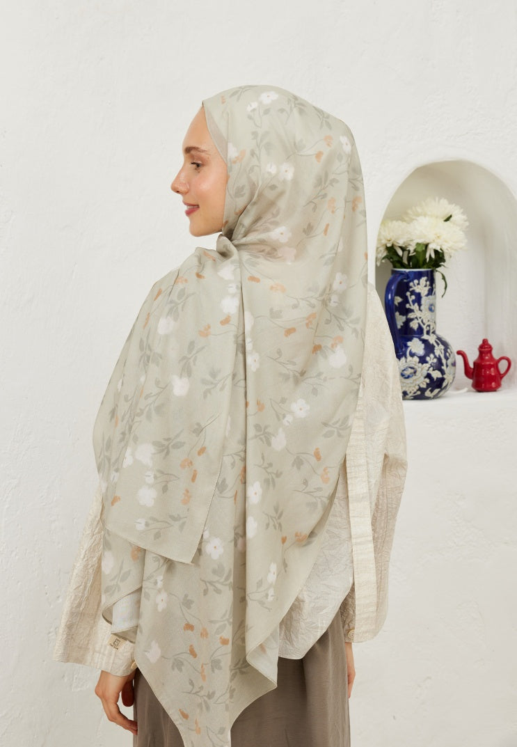 SOFT FLOWERS PATTERN RAMI HIJAB STONE