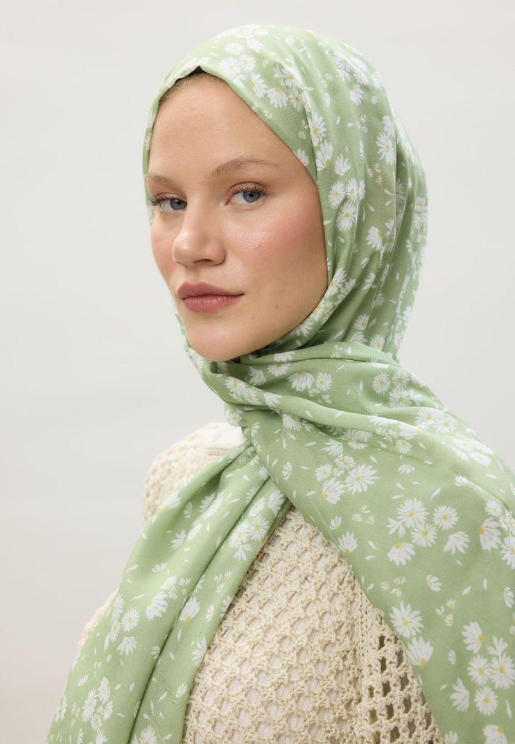 DAISY PATTERNED RAMI HIJAB LIGHT GREEN