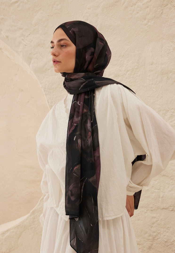 DARK GARDEN PATTERNED RAMI HIJAB ROSE