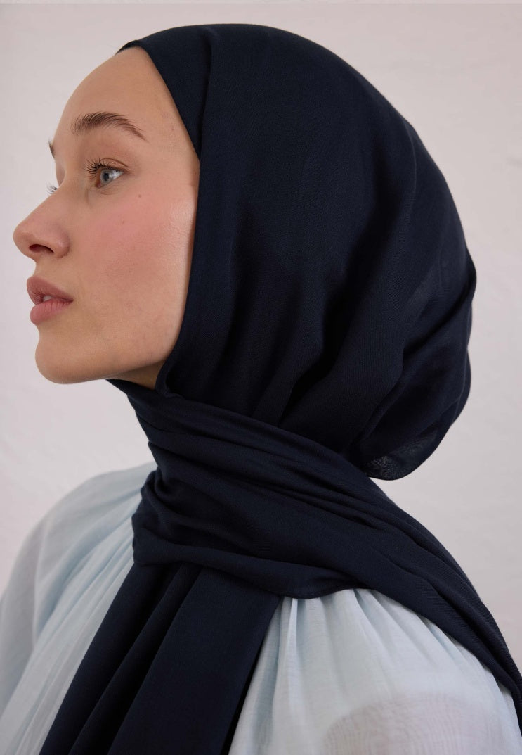 SOFT VISCOSE HIJAB NAVY BLUE