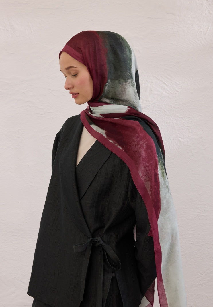 COLOR WAVES PATTERN RAMI HIJAB Claret Red
