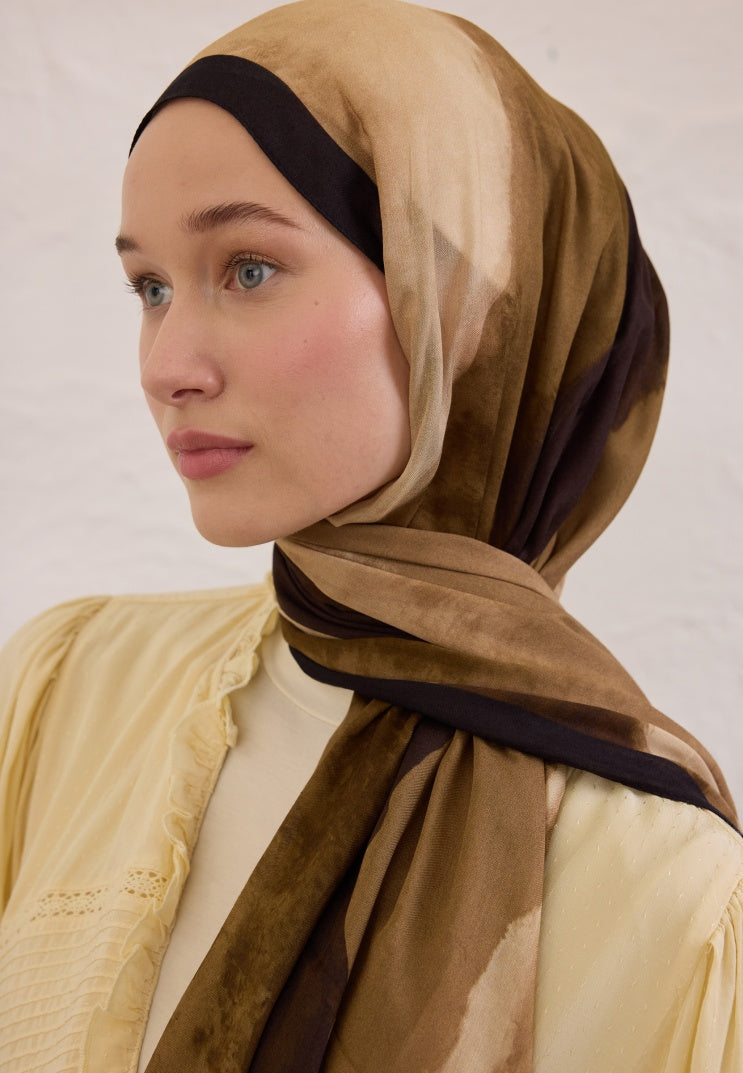 COLOR WAVES PATTERN RAMI HIJAB KHAKI