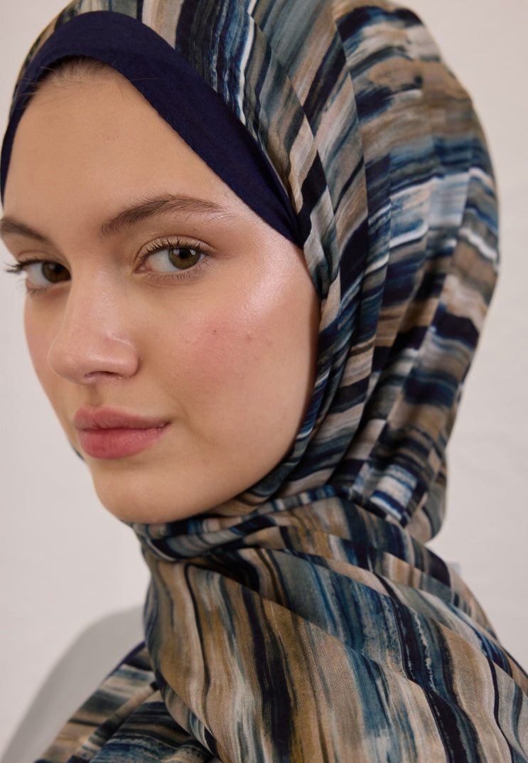 DEIA PATTERN RAMI HIJAB NAVY BLUE