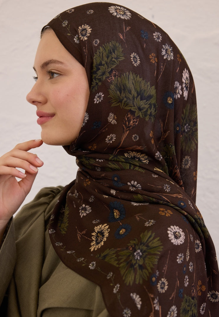 BLOOMING DAHLIA PATTERN RAMI HIJAB BROWN
