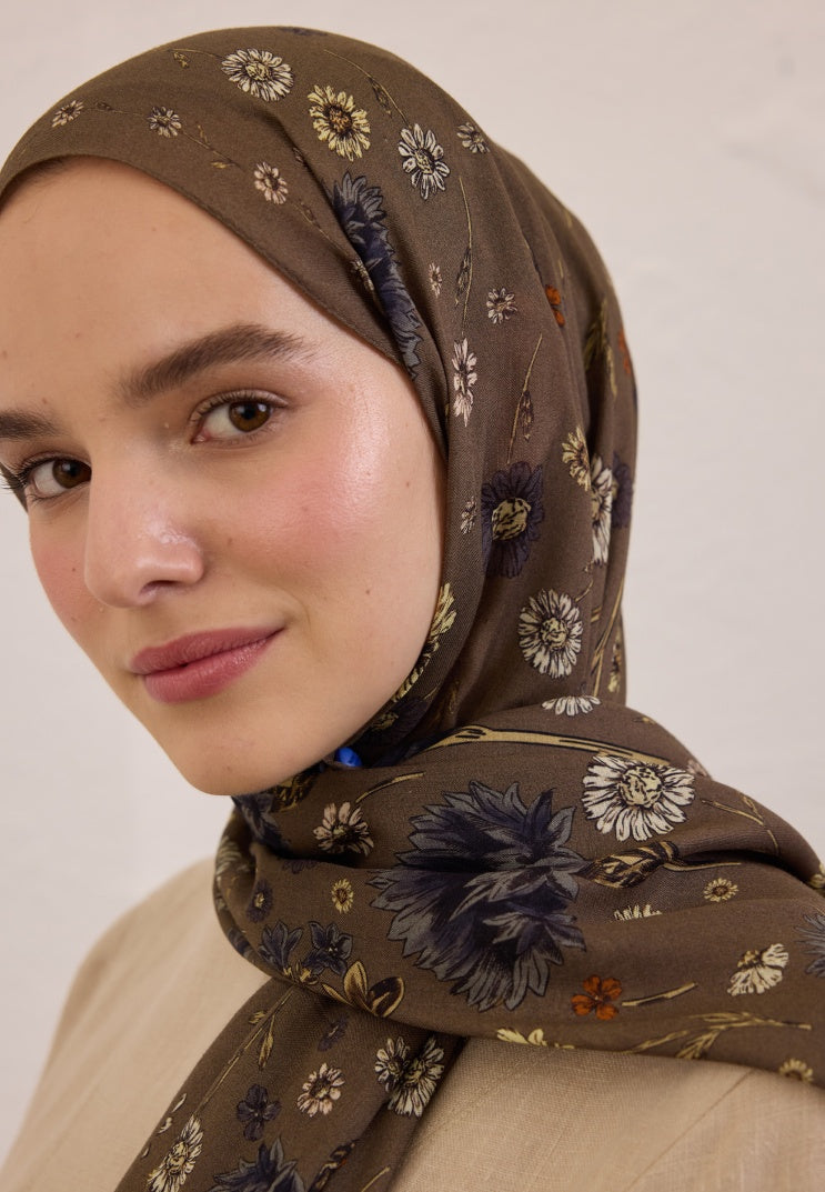 BLOOMING DAHLIA PATTERN RAMY HIJAB MINK