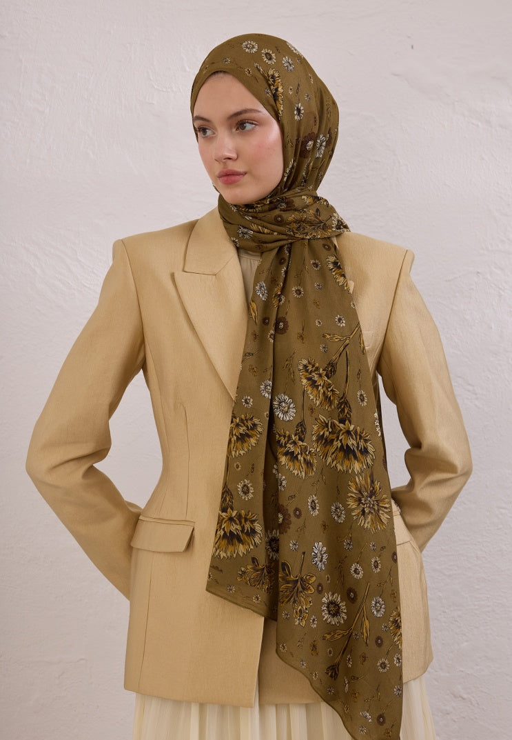 BLOOMING DAHLIA PATTERN RAMI HIJAB SOIL