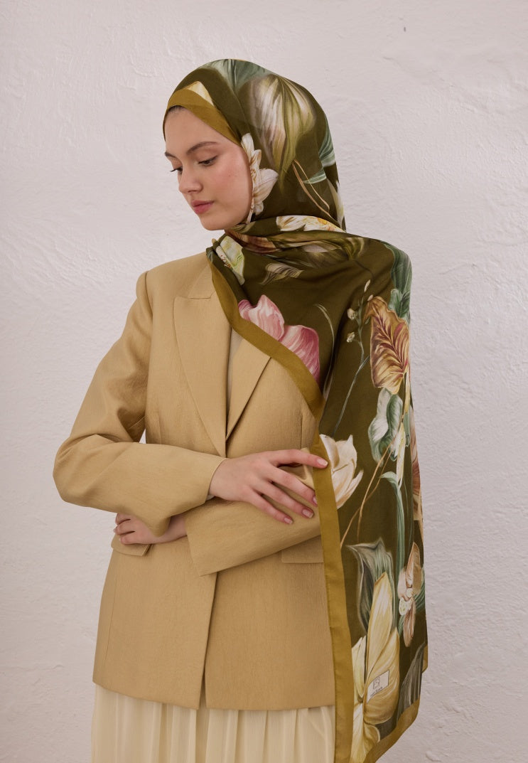 ELEGANT FLOWER PATTERN RAMI HIJAB KHAKI
