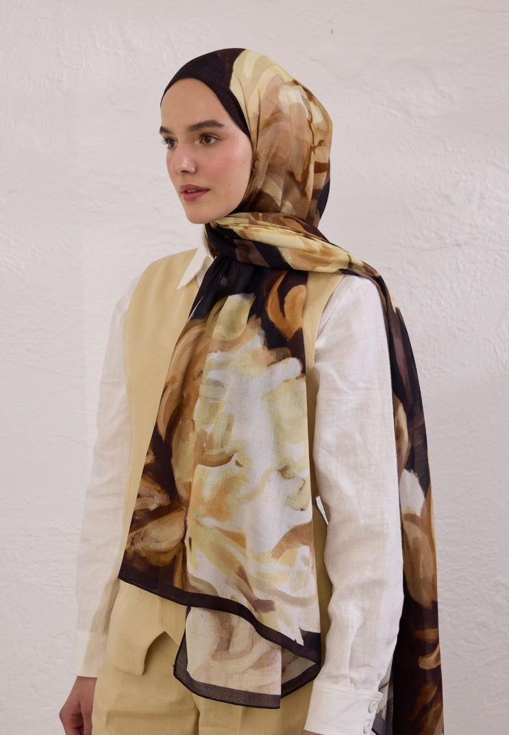 GARDENIA PATTERN RAMI HIJAB BROWN