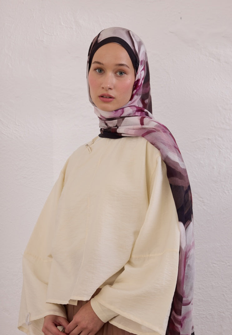 GARDENIA PATTERNED RAMI HIJAB DAMSON