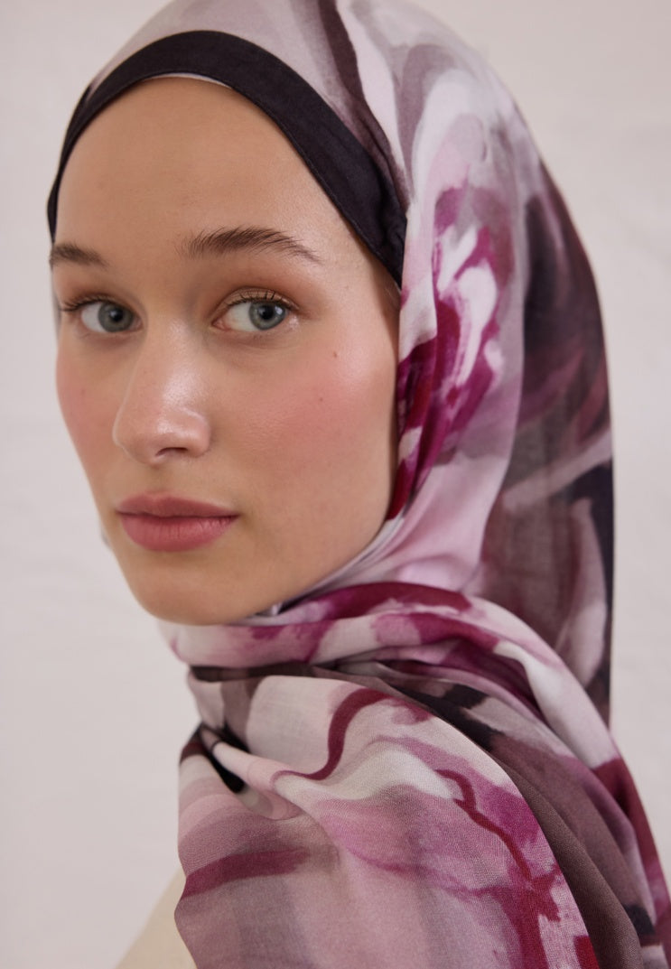 GARDENIA PATTERNED RAMI HIJAB DAMSON