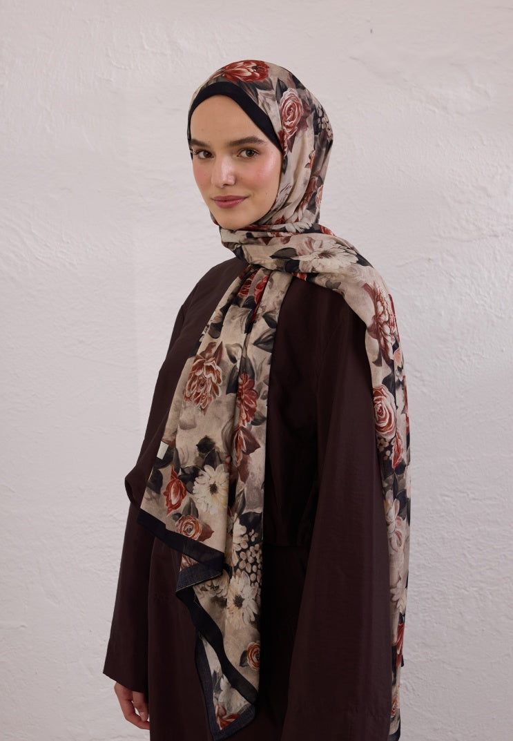 MAGNOLIA PATTERN RAMI HIJAB BLACK