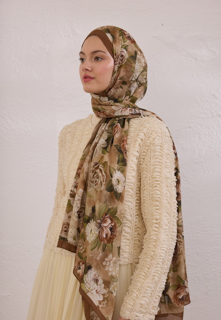 MAGNOLIA PATTERNED RAMI HIJAB MILK COFFEE