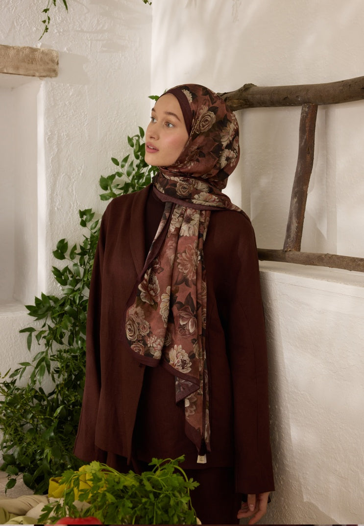 MAGNOLIA PATTERN RAMI HIJAB HOT COFFEE