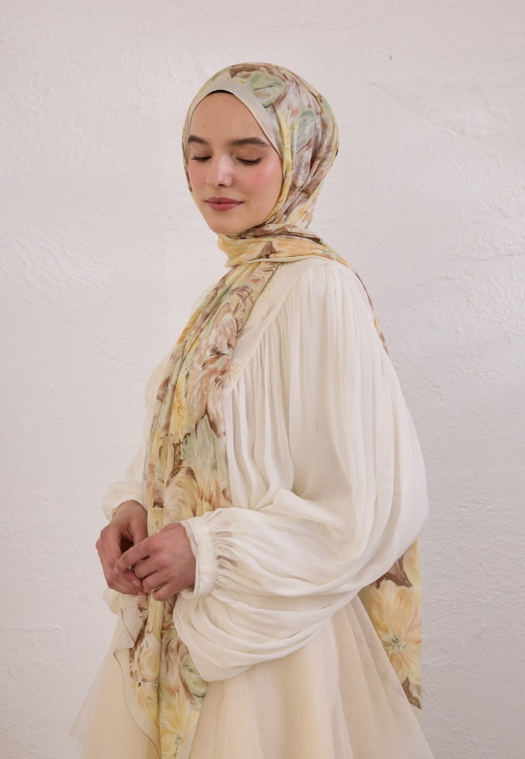 PURE FLORA PATTERNED RAMI HIJAB BUTTER