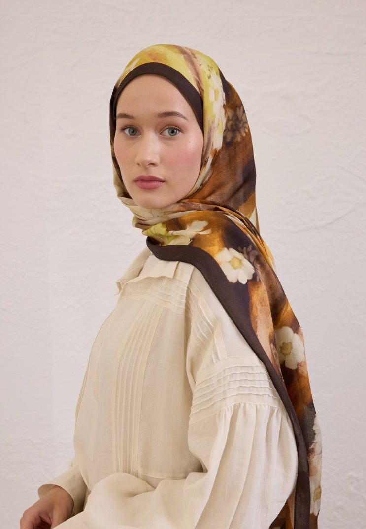 SOFT DAISY PATTERN RAMI HIJAB BITTER COFFEE
