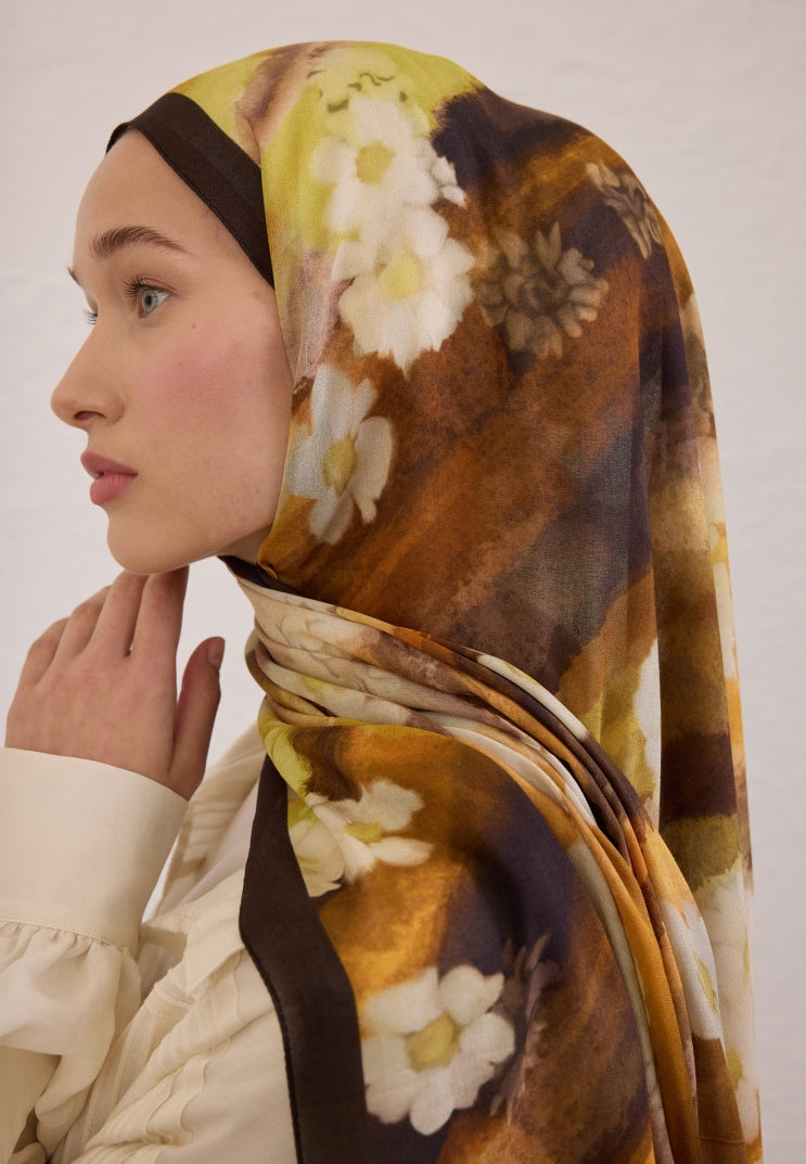 SOFT DAISY PATTERN RAMI HIJAB BITTER COFFEE