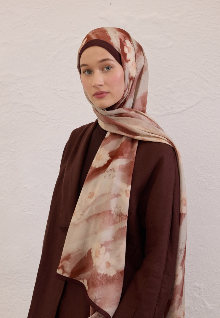 SOFT DAISY PATTERN RAMI HIJAB TREE BARK