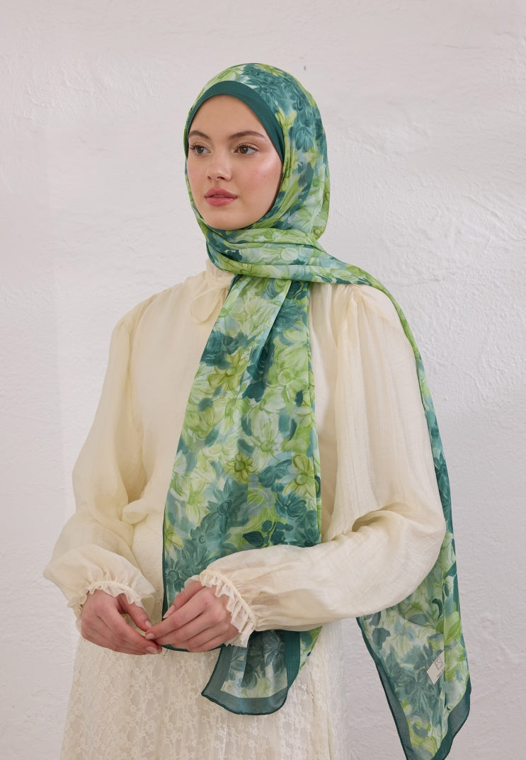 SUMMER BLOOM PATTERN RAMI HIJAB PINE GREEN