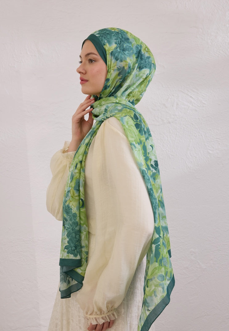 SUMMER BLOOM PATTERN RAMI HIJAB PINE GREEN