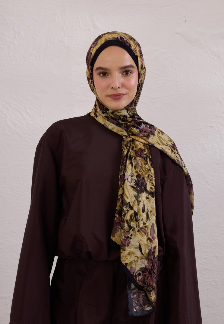 SUMMER BLOOM PATTERNED RAMI HIJAB BLACK