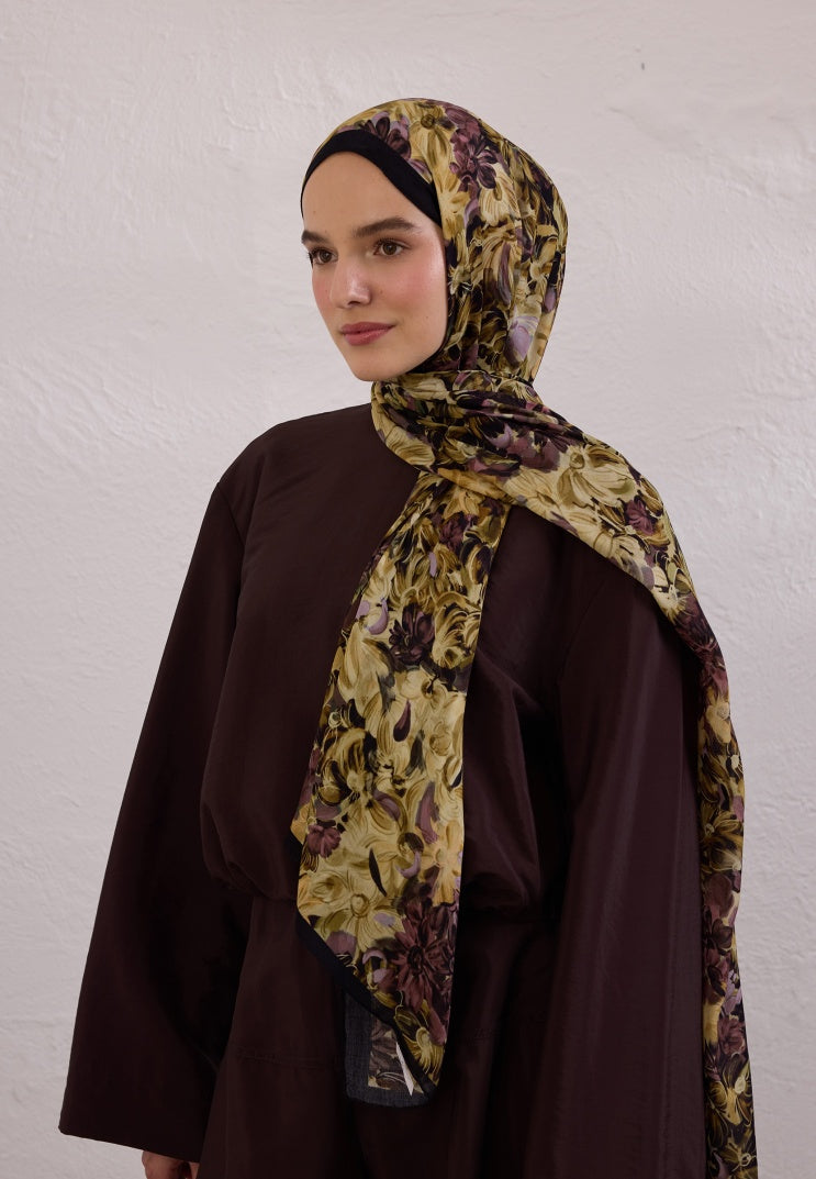SUMMER BLOOM PATTERNED RAMI HIJAB BLACK