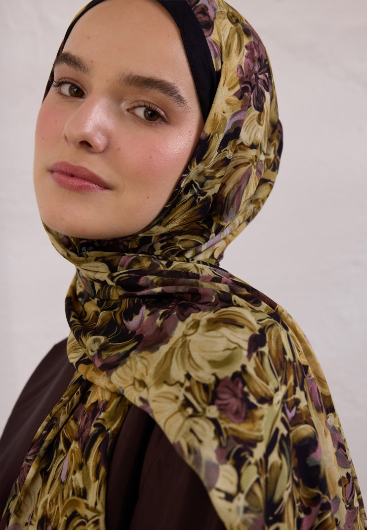 SUMMER BLOOM PATTERNED RAMI HIJAB BLACK