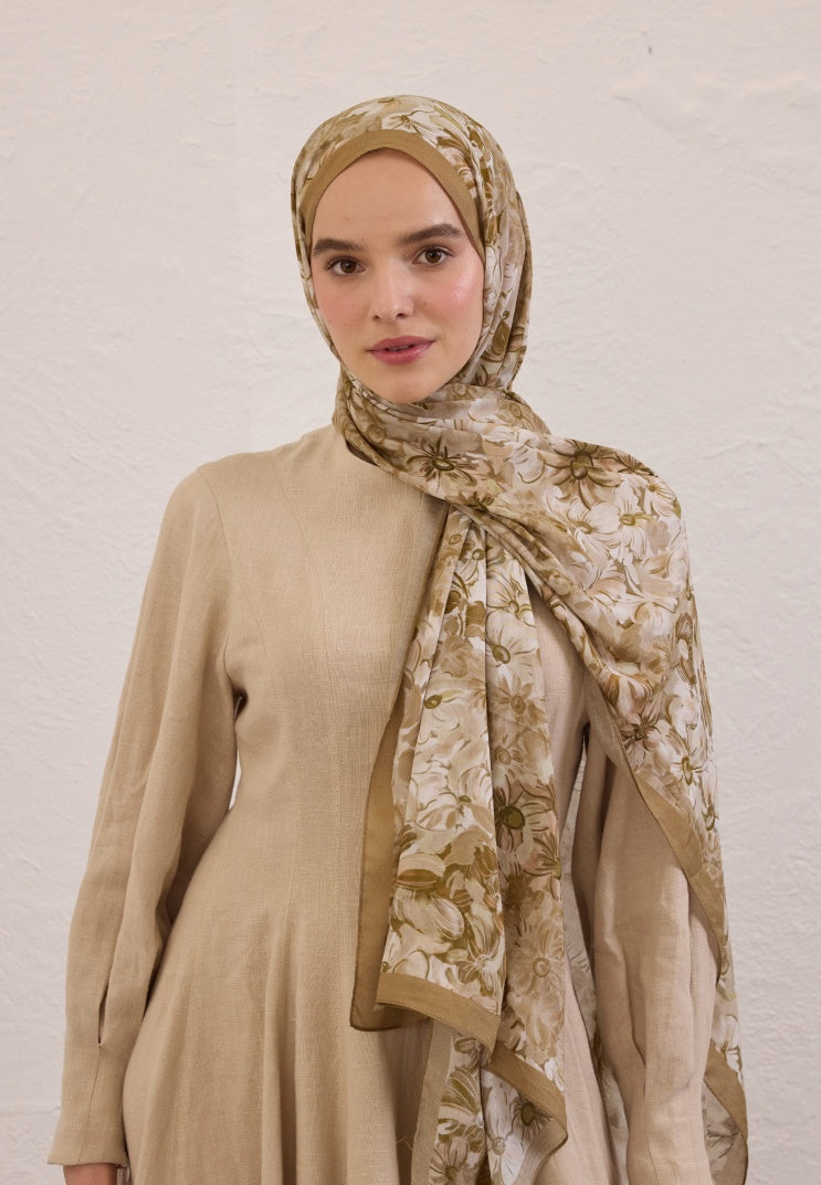 SUMMER BLOOM PATTERN RAMI HIJAB MINK