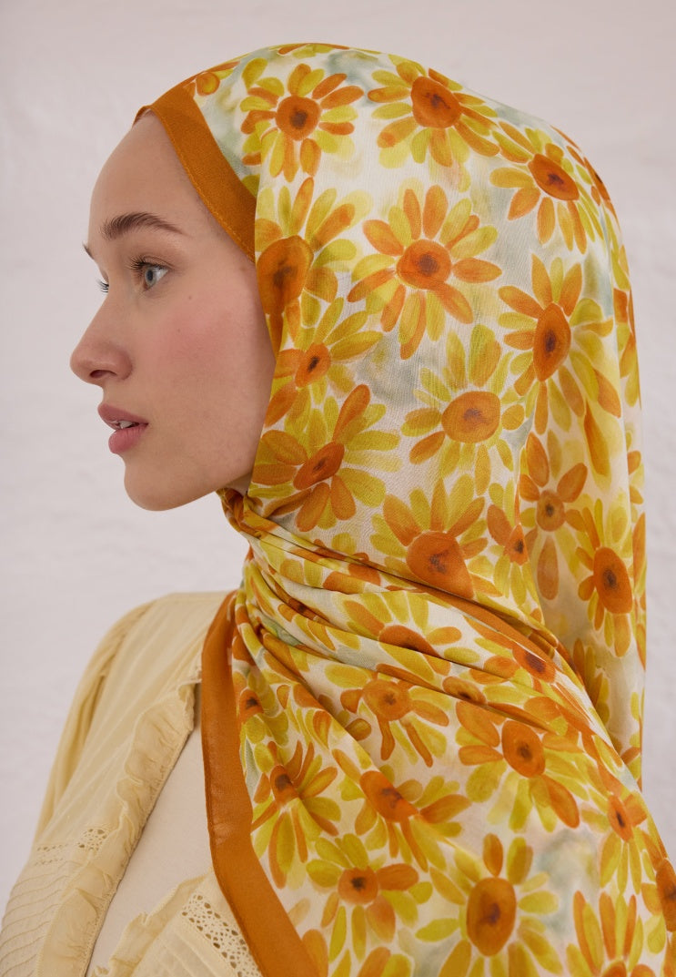SUNFLOWER PATTERN RAMY HIJAB DAYLIGHT