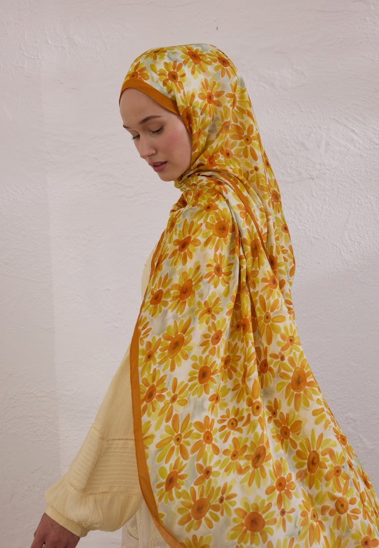 SUNFLOWER PATTERN RAMY HIJAB DAYLIGHT