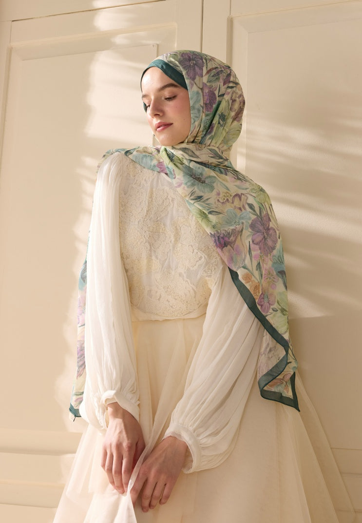 VINTAGE GARDEN PATTERN RAMI HIJAB GREEN